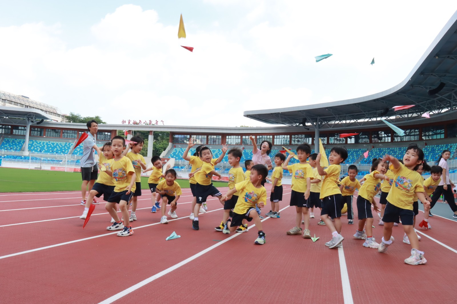 5部门实施学生半岛体育- 半岛体育官方网站- 百家乐棋牌返水最高平台 2025最新体质强健计划